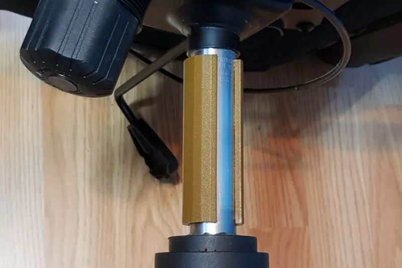 Cách sửa ghế xoay bị hư ben tạm thời bằng ống nhựa PVC 