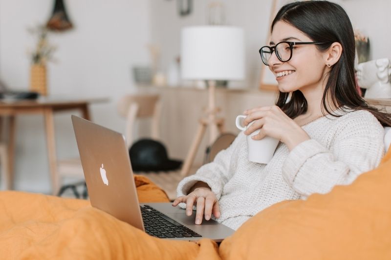 Xu hướng mua ghế online hiện nay